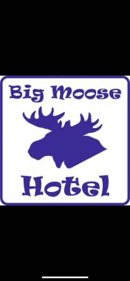 Big Moose Pattaya Otel Dış mekan fotoğraf